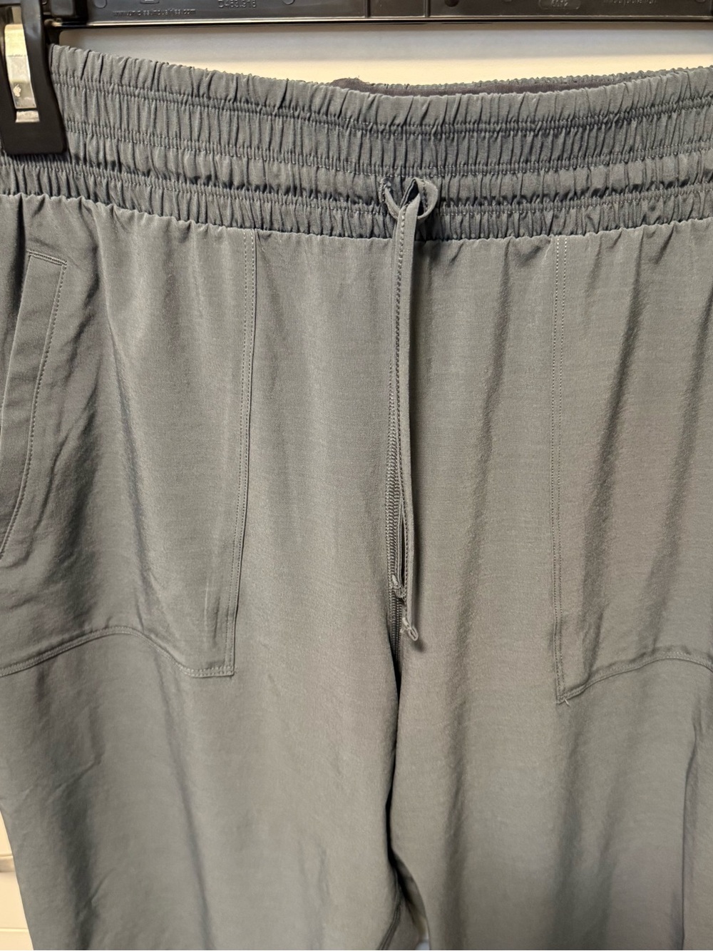 Prana Women’s  Drawstring Joggers in Slate Gray